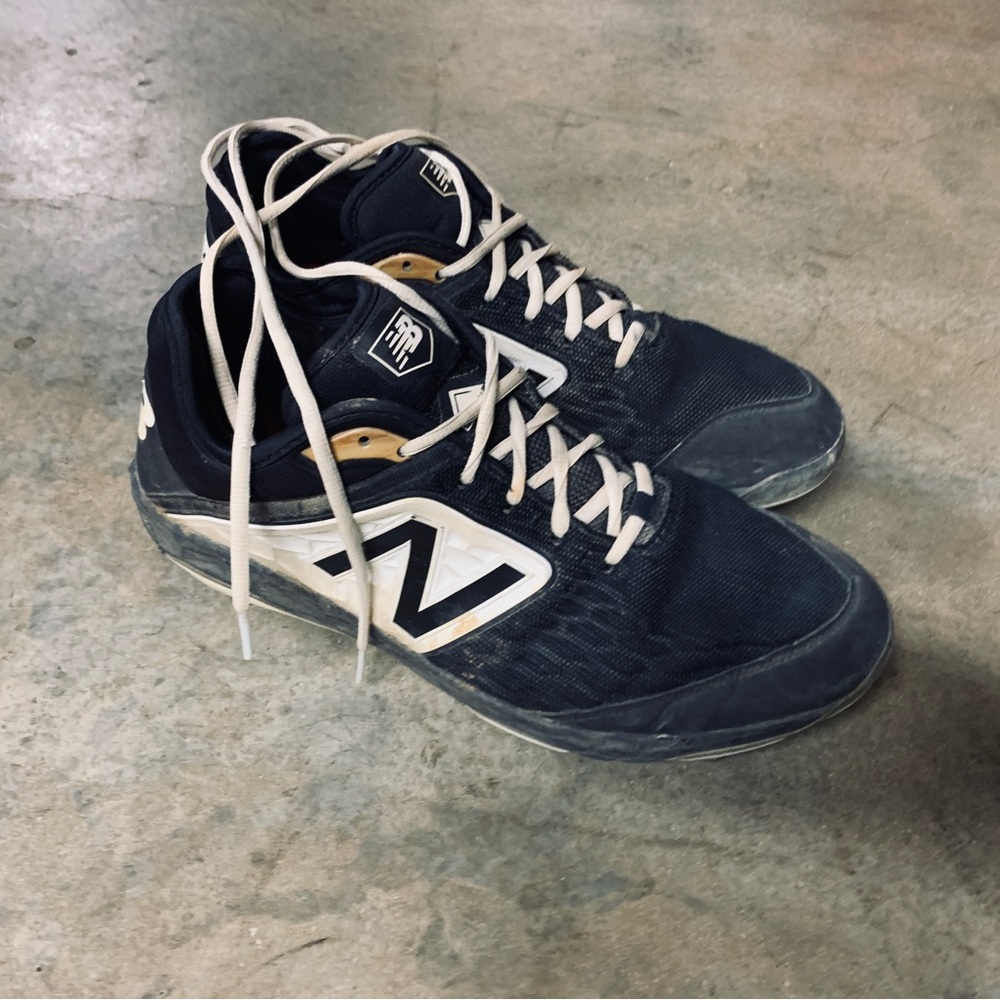 New balance baseball cleats